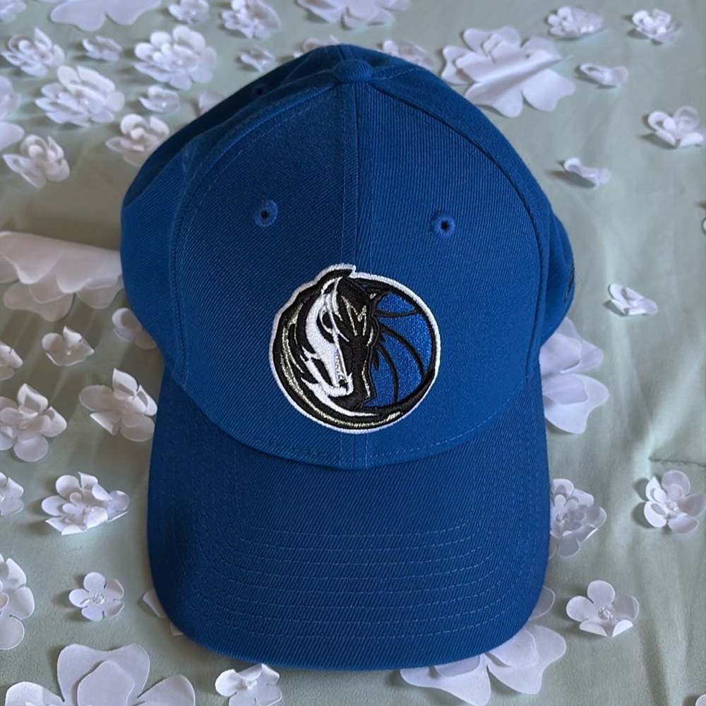 Dallas hat